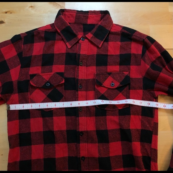 Women’s Flannel - Picture 5 of 5